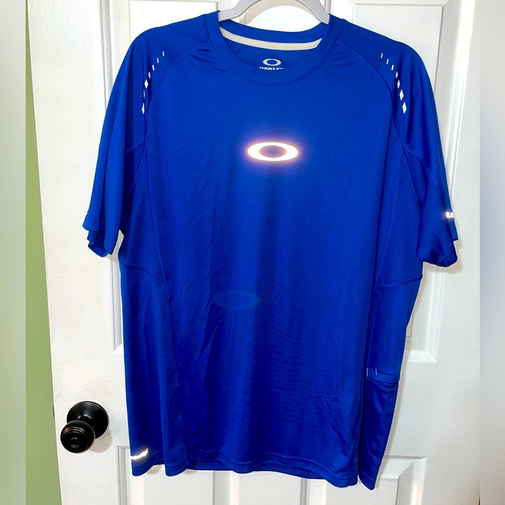 Oakley Training Tee!